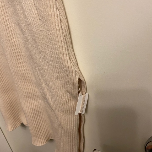 Babaton knit sculpt tank - cream - Picture 3 of 3